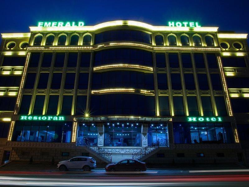 Emerald Hotel Baku Ngoại thất bức ảnh