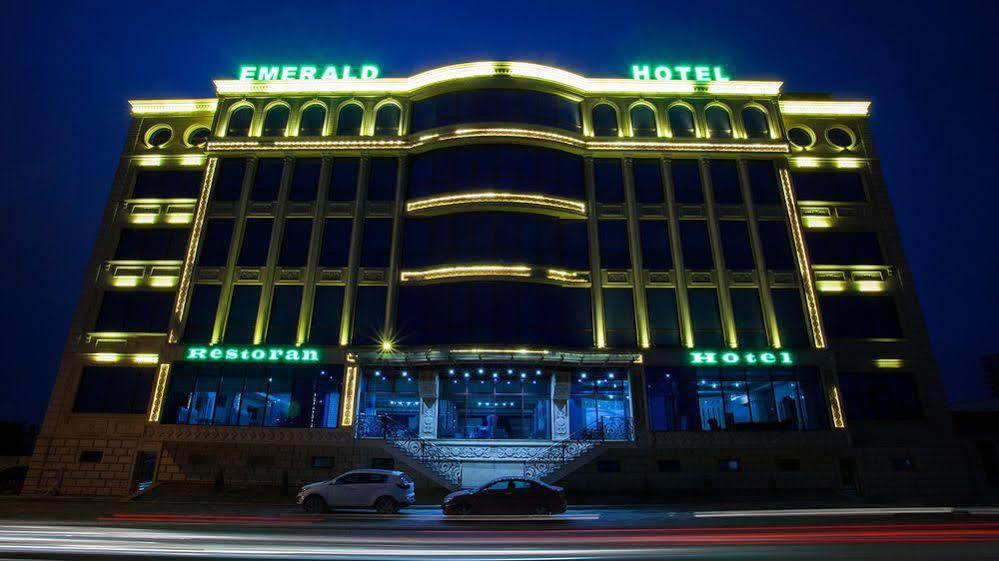 Emerald Hotel Baku Ngoại thất bức ảnh