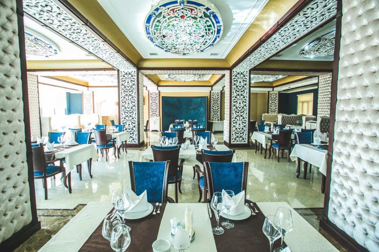 Emerald Hotel Baku Ngoại thất bức ảnh