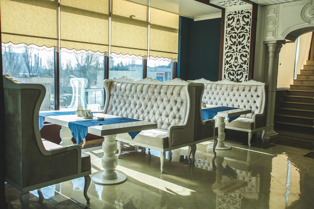 Emerald Hotel Baku Ngoại thất bức ảnh