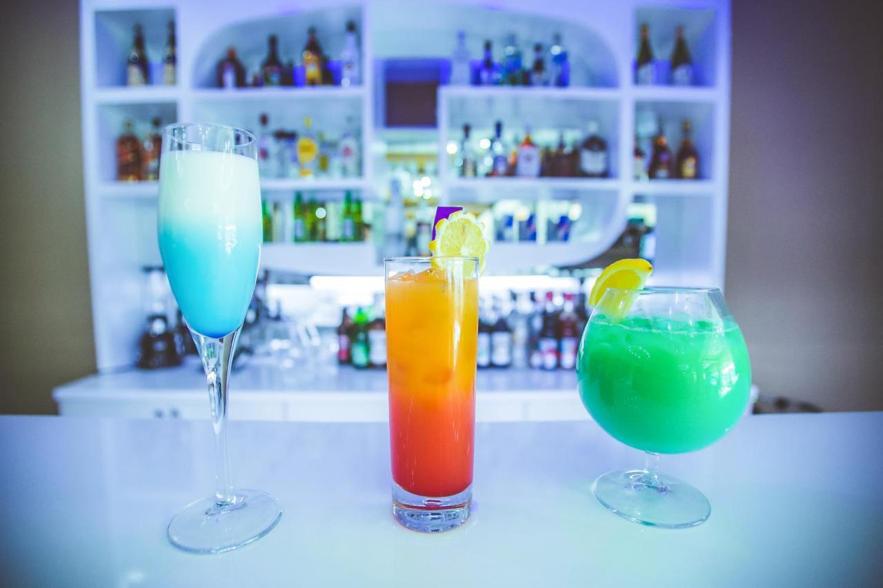 Emerald Hotel Baku Ngoại thất bức ảnh