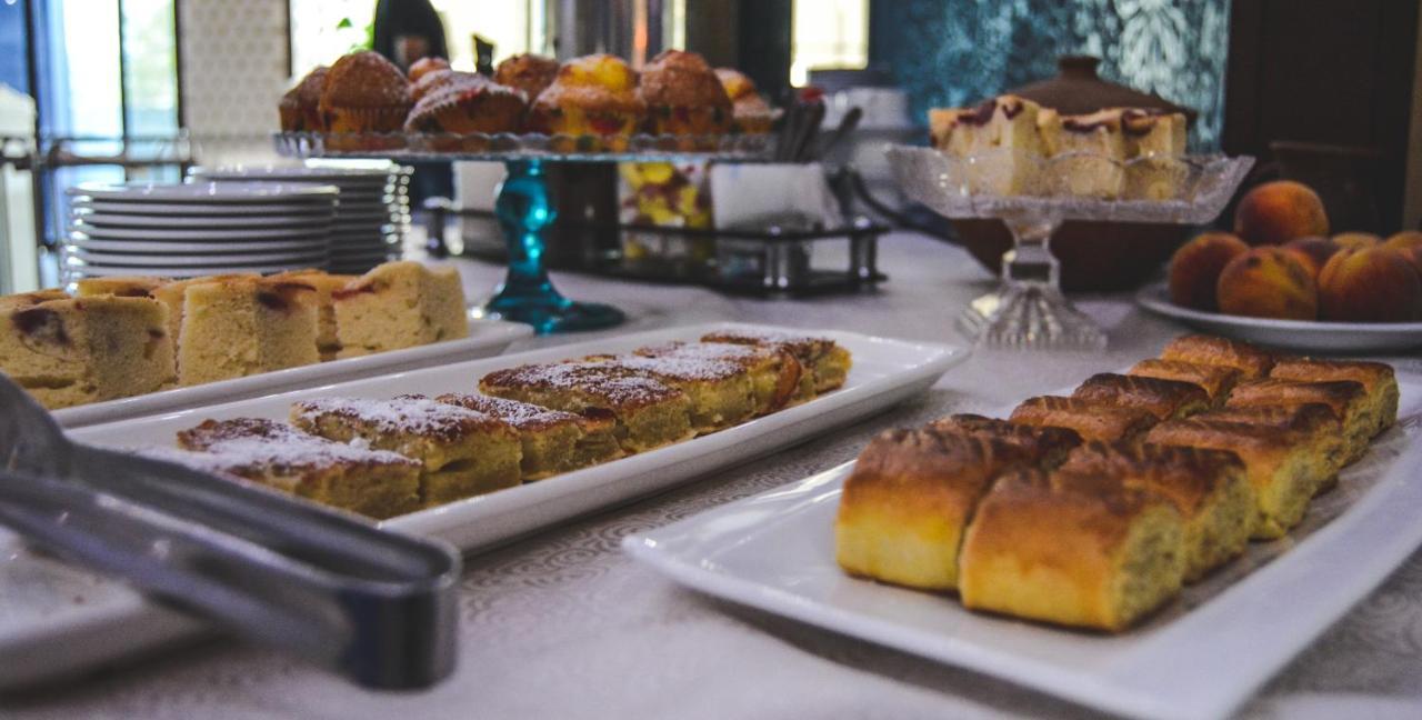 Emerald Hotel Baku Ngoại thất bức ảnh